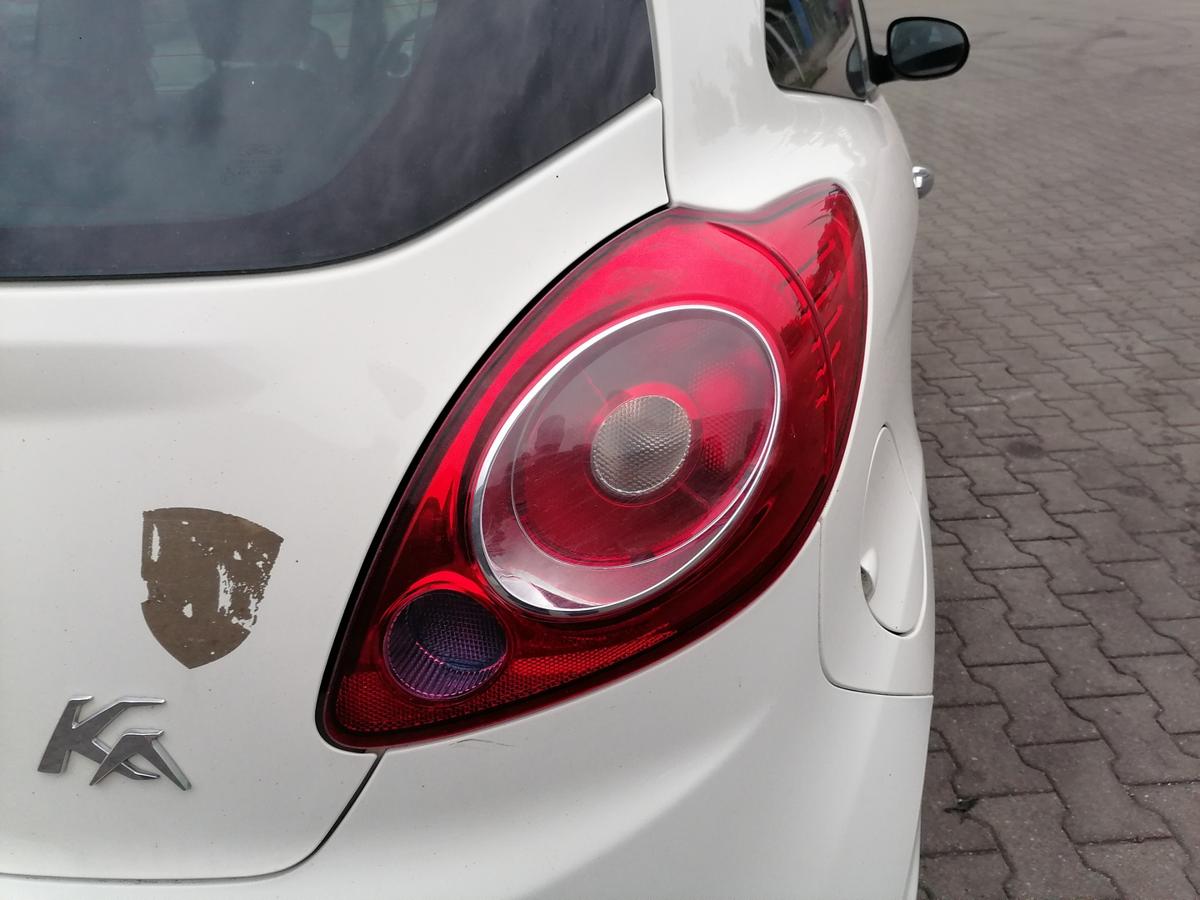 Ford Ka 2 RU8 original R&uuml;cklicht R&uuml;ckleuchte Schlussleuchte rechts Bj.2012